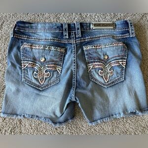 SOLD - Rock Revival 36 Easy Shorts